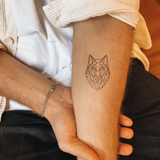 tête de loup géométrique