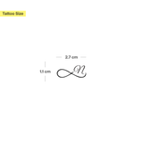 Oneindigheid met initialen tatoeage (A-Z)