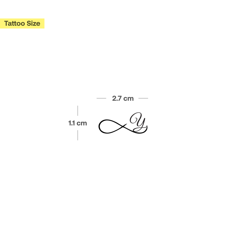 Oneindigheid met initialen tatoeage (A-Z)